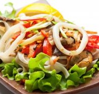 Салат с морепродуктами (порция)